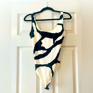 H&M black and ivory bodysuit